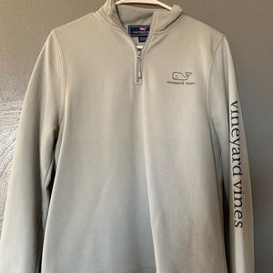 Grey great quality quarter zip jacket.